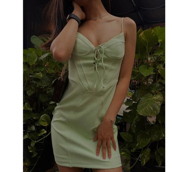 Zara  Corset Style Mini Dress Mint Green Blogger Fav Size Medium - Picture 1 of 10